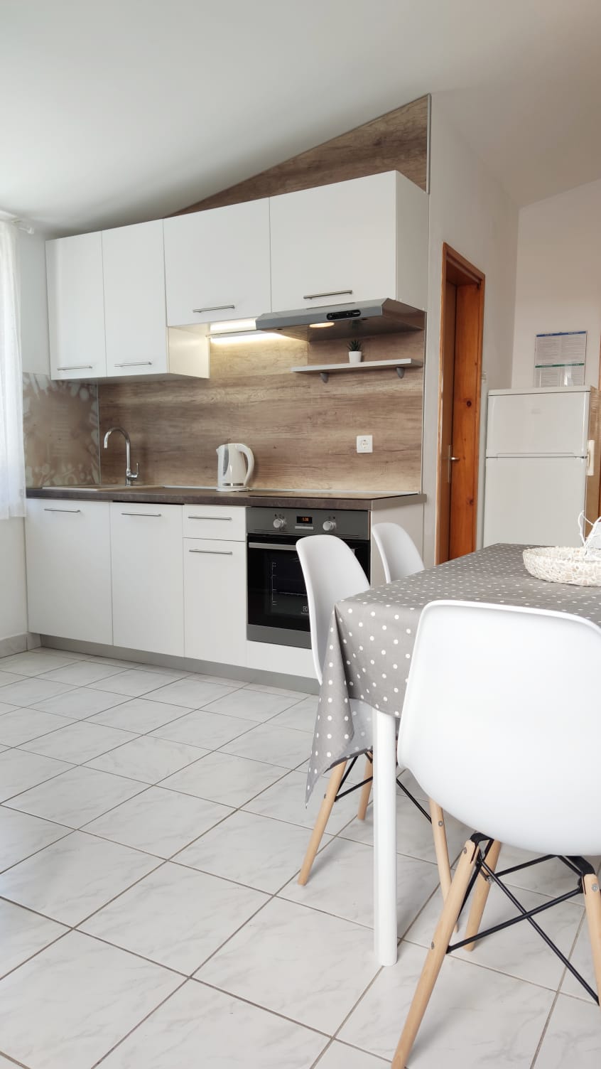 Apartment Rak 1 - Haus Rak, Vis